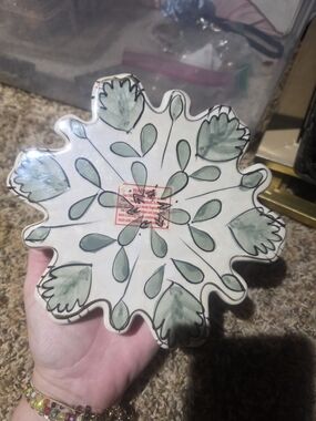 Blue Sky Ceramic Floral Leaf Accent in Pale Green and White